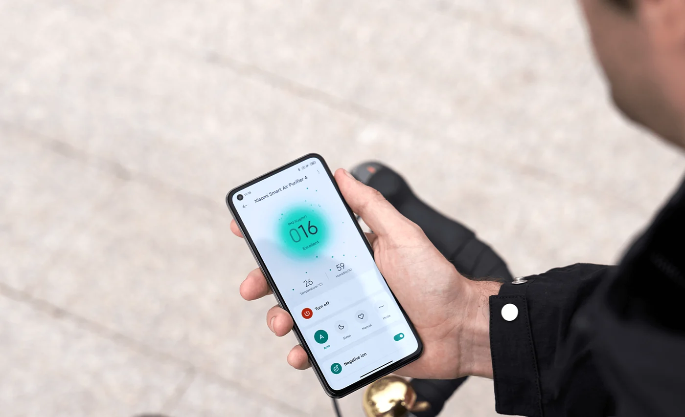 Xiaomi Smart Air Purifier 4 — air quality and controls in the Xiaomi Home app